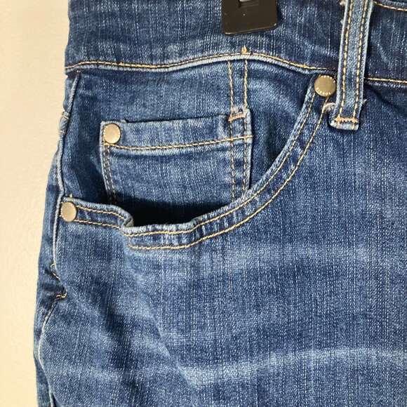 Womens Torrid Denim Shorts Stretch ButtonFly Blue 20 Cotton Spandex Raw Hem - Picture 4 of 8